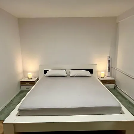Gemuetliche In Zentraler Lage Apartmán